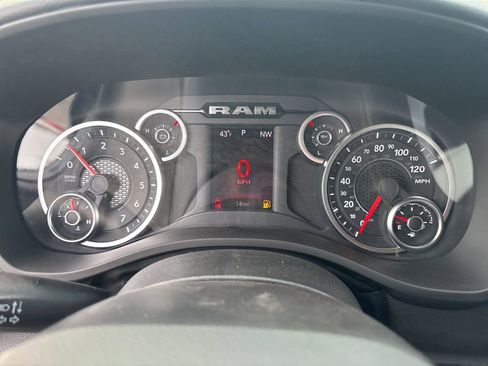 New 2026 RAM 1500 4x4 Crew Cab image 27