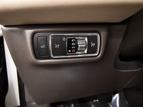 Used 2022 Lincoln Aviator Reserve w/ Elements Package Plus image 22