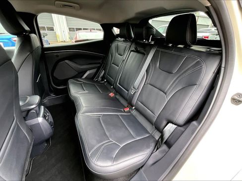 Used 2025 Ford Mustang Mach-E Premium image 20