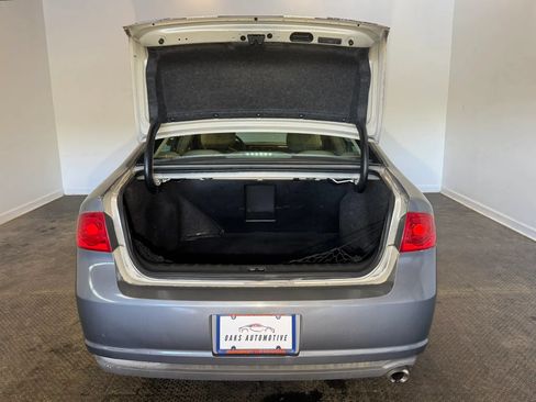 Used 2011 Buick Lucerne CXL FWD image 28