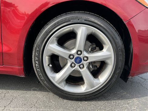 Used 2016 Ford Fusion SE AWD/4WD image 11