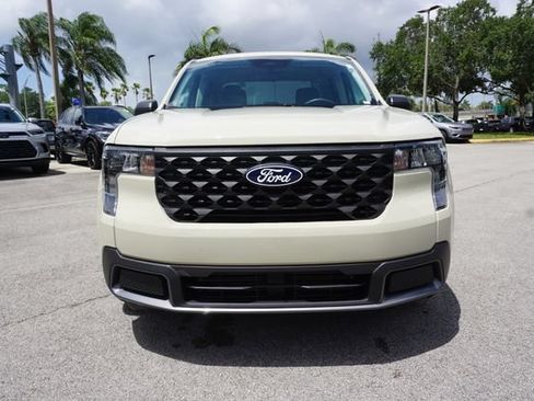 Certified 2025 Ford Maverick XLT w/ Equipment Group 302A AWD/4WD image 28