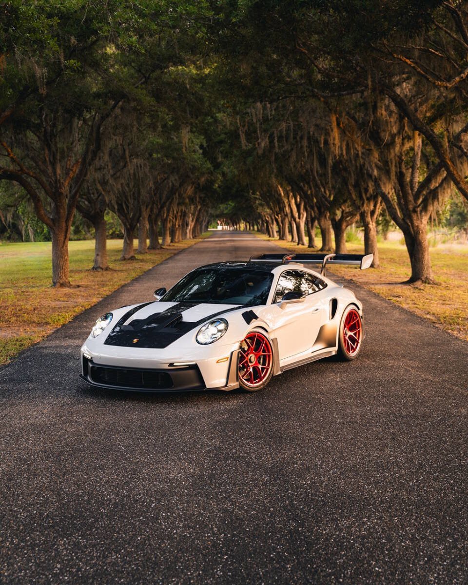 Used 2025 Porsche 911 GT3 RS RWD image 3