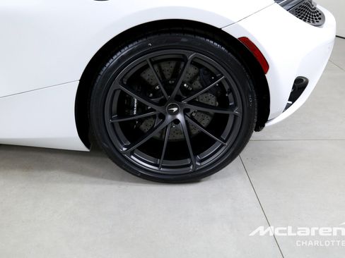 New 2026 McLaren 750S Spider image 29