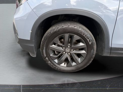 Used 2024 Honda Ridgeline Sport image 10