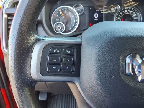 Used 2022 RAM 3500 Tradesman w/ Chrome Appearance Group AWD/4WD image 7