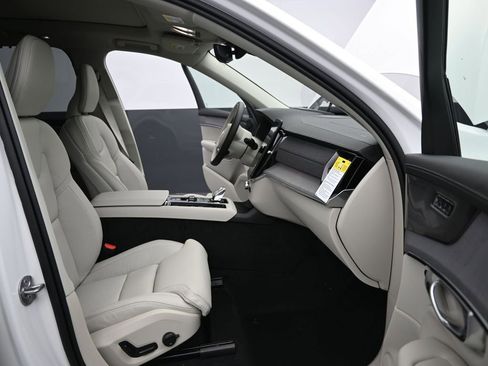 New 2026 Volvo XC90 B6 Ultra w/ Protection Package Premier AWD/4WD image 15