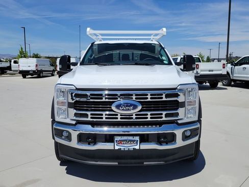 New 2026 Ford F550 4x4 Crew Cab image 5