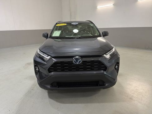 Used 2023 Toyota RAV4 XLE Premium AWD/4WD image 2