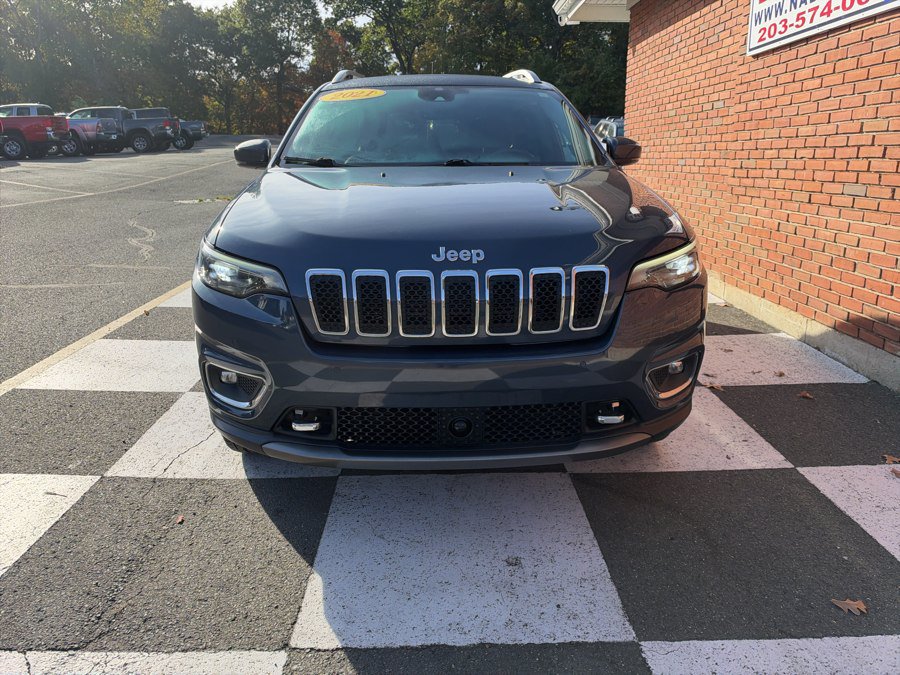 Used 2021 Jeep Cherokee Limited w/ Elite Package AWD/4WD image 6