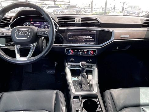 Used 2023 Audi Q3 2.0T Premium Plus w/ Premium Plus Package AWD/4WD image 15