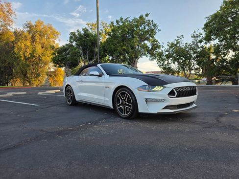 Used 2019 Ford Mustang GT Premium RWD image 1
