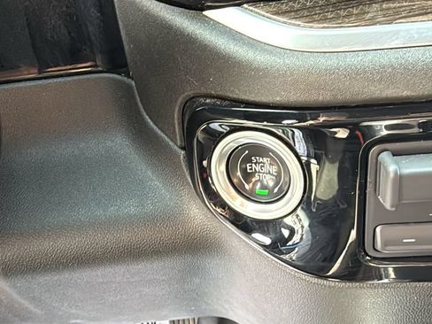Used 2022 Chevrolet Silverado 1500 RST w/ Protection Package AWD/4WD image 29