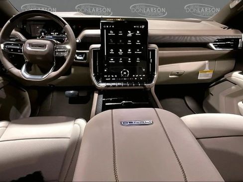 New 2026 GMC Yukon XL Denali image 10