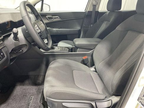 New 2026 Kia Sportage LX AWD/4WD image 13