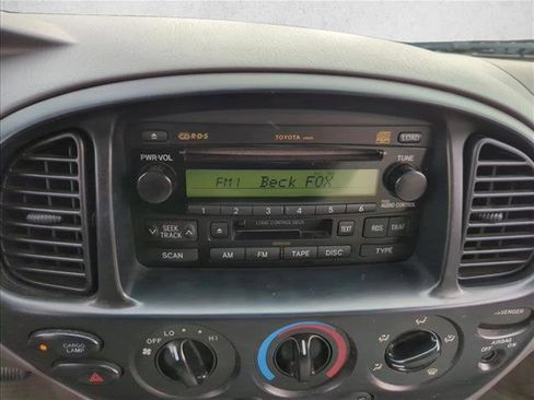 Used 2004 Toyota Tundra SR5 image 21