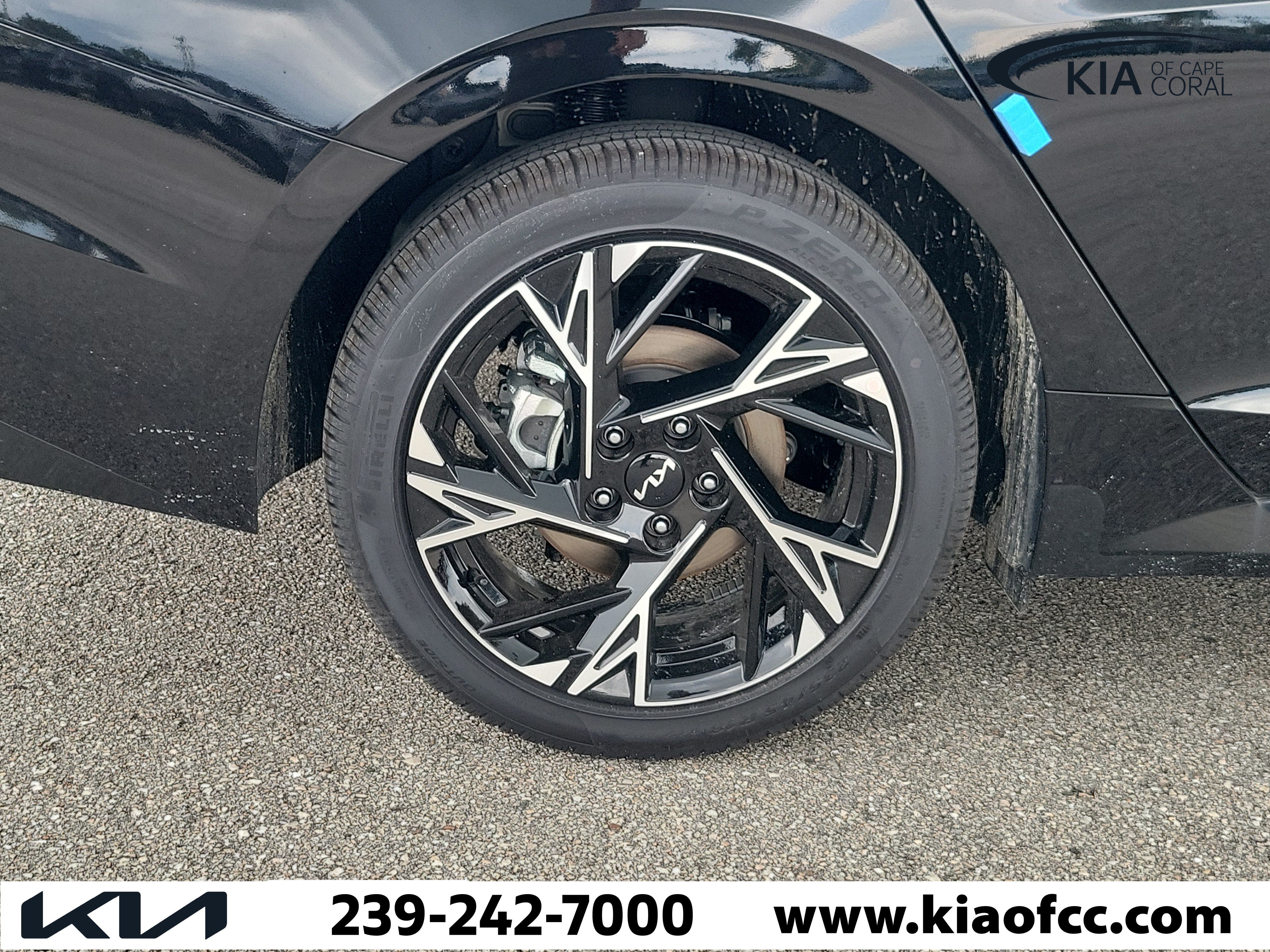 New 2026 Kia K5 GT-Line w/ GT-Line Red Interior Package FWD image 9