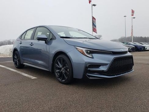 New 2026 Toyota Corolla SE image 3
