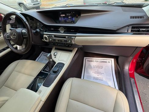Used 2016 Lexus ES 350 FWD image 9