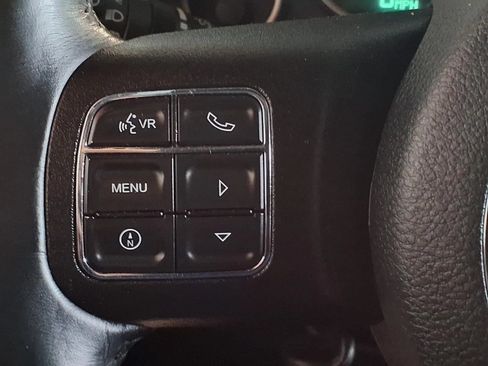Used 2016 Jeep Wrangler Unlimited Sahara AWD/4WD image 25