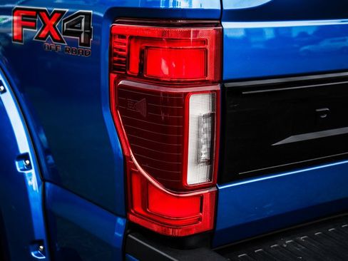 Used 2020 Ford F350 Platinum w/ FX4 Off-Road Package AWD/4WD image 8
