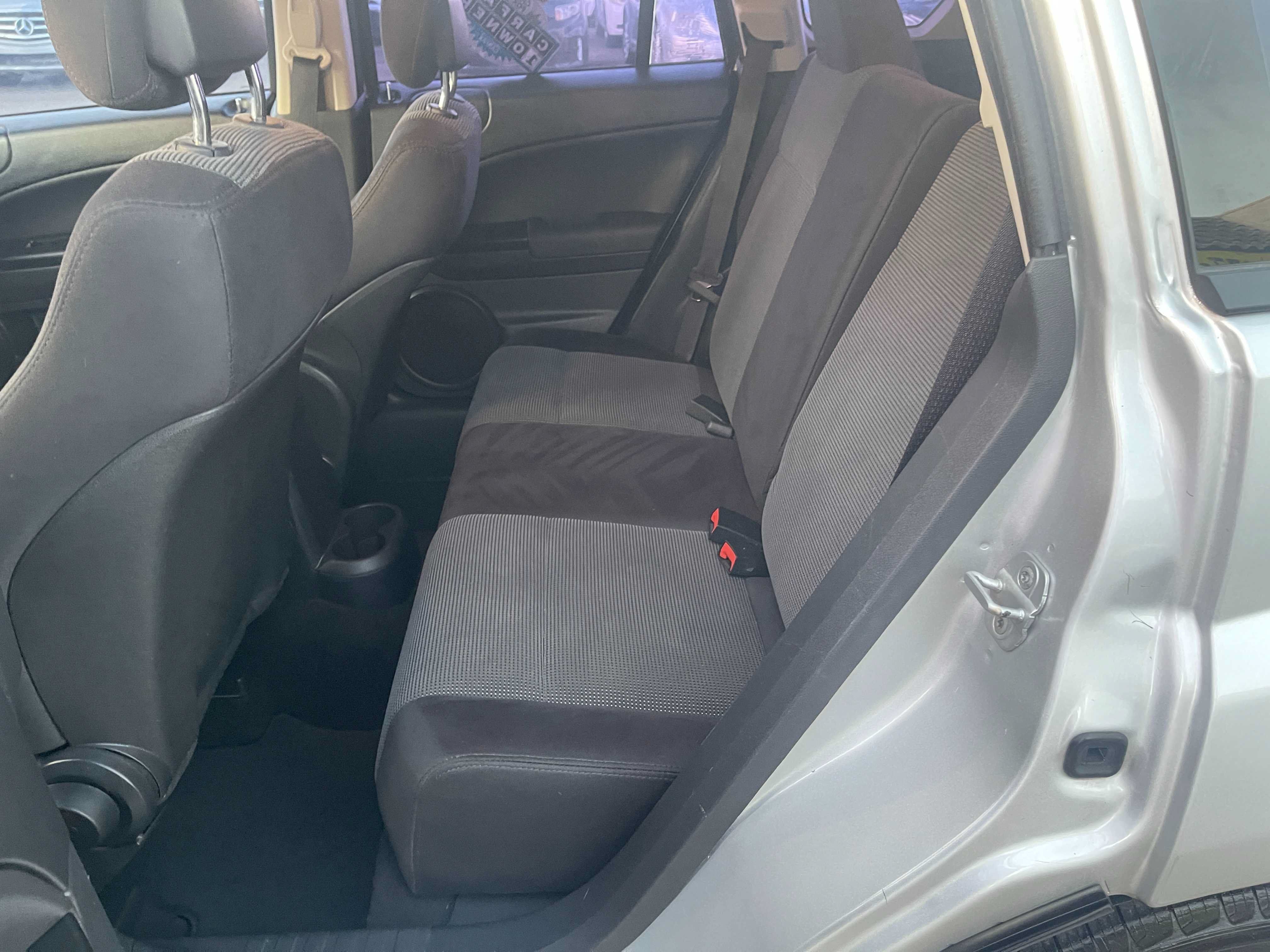 Used 2010 Dodge Caliber Heat w/ Premium Sound Group FWD image 11