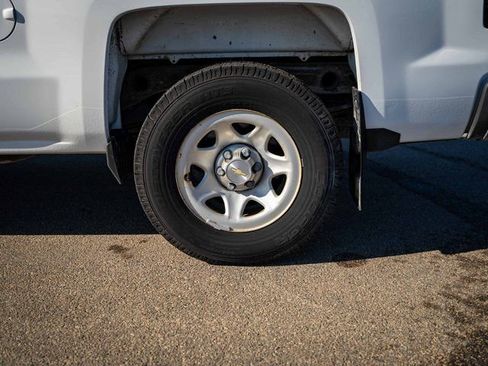 Used 2015 Chevrolet Silverado 1500 W/T image 9