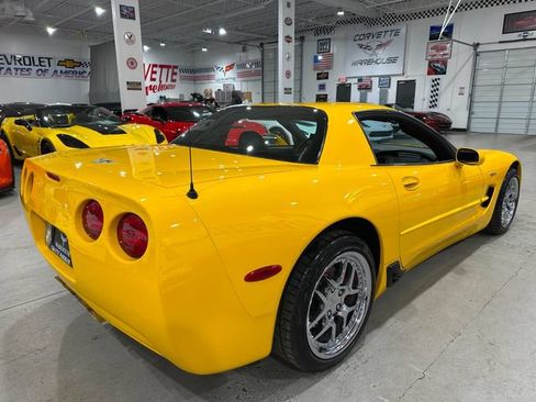 Used 2003 Chevrolet Corvette Z06 w/ Memory Package, 3 Drivers RWD image 30