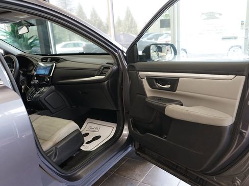 Used 2017 Honda CR-V LX image 34