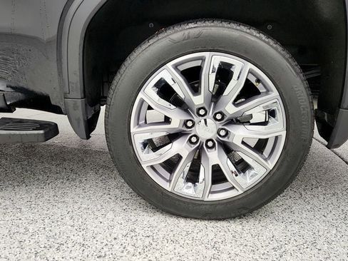 Used 2025 GMC Sierra 1500 Denali image 9