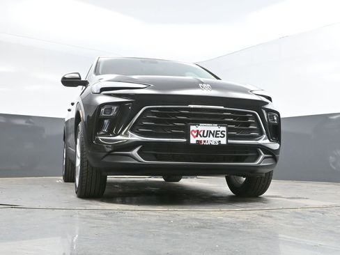 Used 2025 Buick Encore GX Preferred image 31