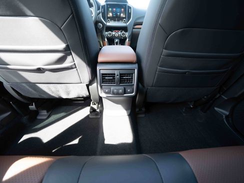 Used 2024 Subaru Forester Touring AWD/4WD image 21