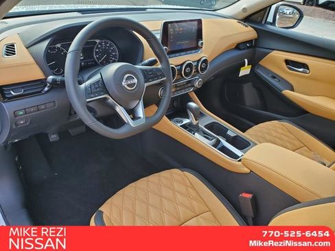 New 2025 Nissan Sentra SV w/ SV Premium Package image 9