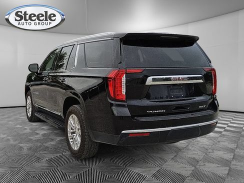 Used 2024 GMC Yukon SLT RWD image 3