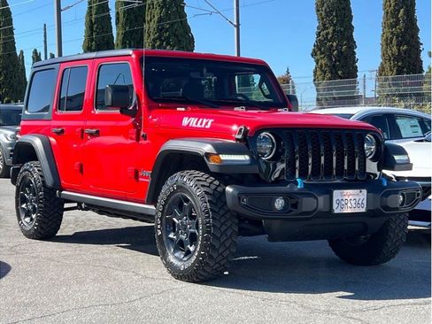 Used 2023 Jeep Wrangler Unlimited AWD/4WD image 3