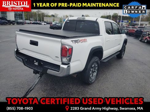 Certified 2023 Toyota Tacoma TRD Off-Road AWD/4WD image 10