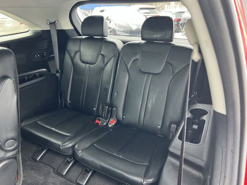 Used 2023 Kia Sorento EX image 25