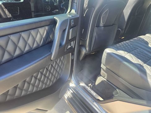 Used 2017 Mercedes-Benz G 63 AMG 4MATIC image 15