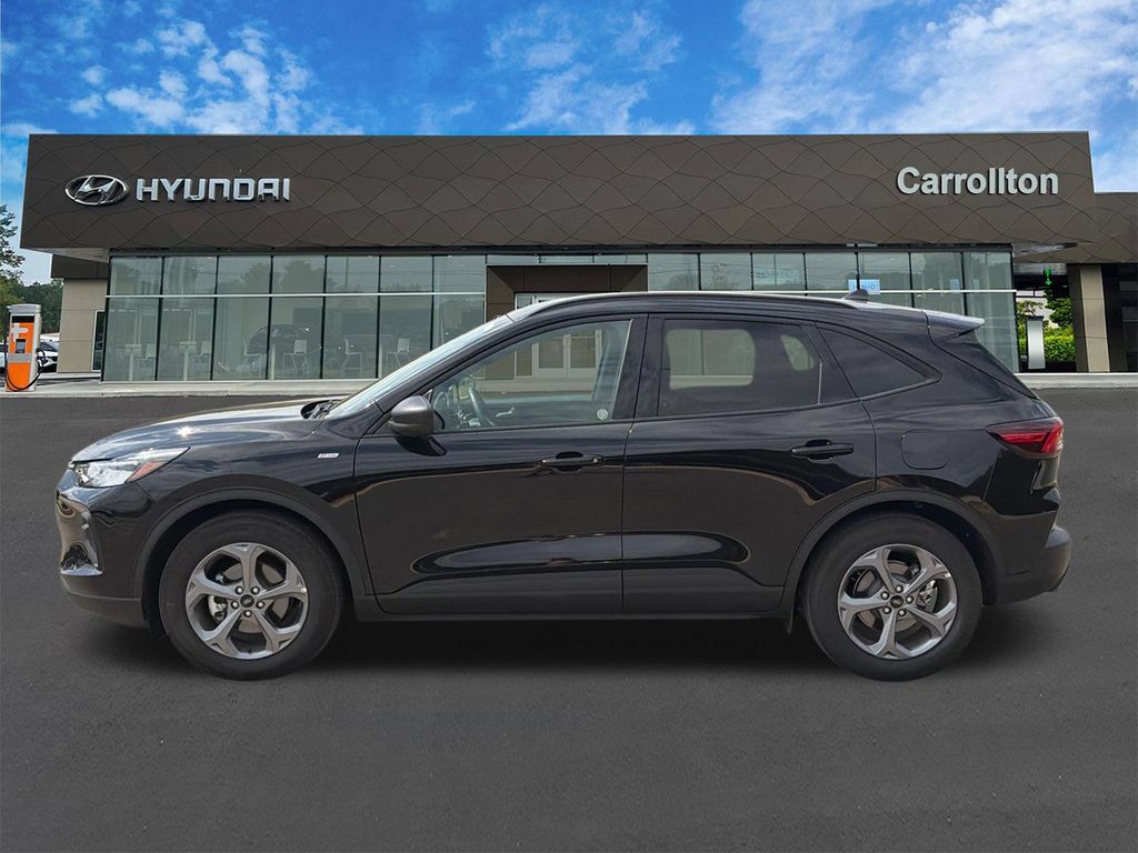 Used 2026 Ford Escape ST-Line FWD image 8