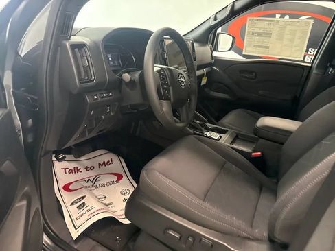 New 2026 Nissan Frontier SV w/ SV Convenience Package AWD/4WD image 9