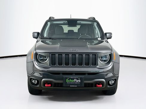 Used 2019 Jeep Renegade Trailhawk w/ UConnect 8.4 Nav Group AWD/4WD image 2