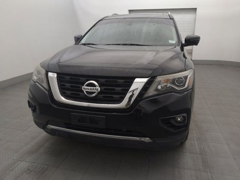 Used 2020 Nissan Pathfinder Platinum FWD image 15