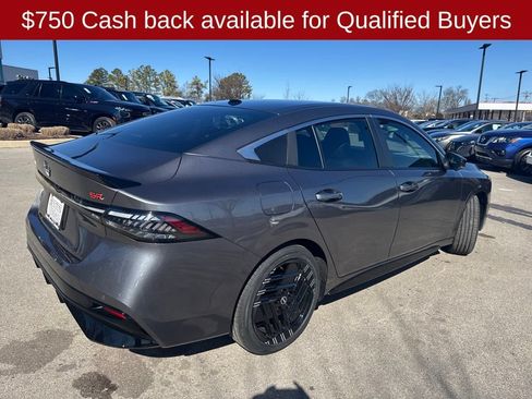 New 2026 Nissan Sentra SR w/ SR Premium Package FWD image 8