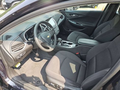 Used 2023 Chevrolet Malibu LT FWD image 6