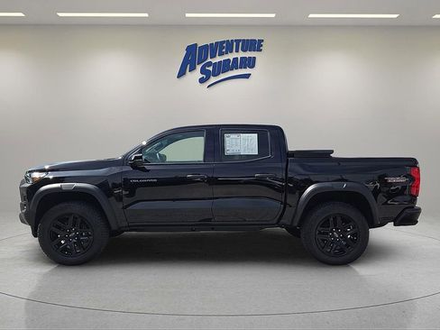Used 2024 Chevrolet Colorado Trail Boss w/ Technology Package AWD/4WD image 4