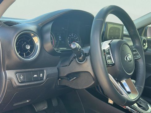 Used 2019 Kia Forte S FWD image 12