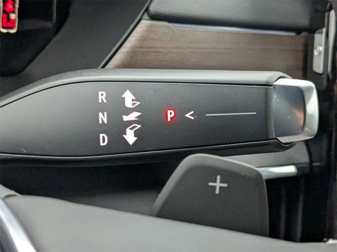 New 2026 GMC Acadia Denali Ultimate w/ LPO, Floor Liner Package image 16