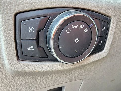 Used 2018 Ford F250 XLT w/ XLT Value Package image 7