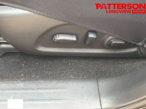 Used 2016 Nissan Pathfinder SL w/ SL Tech Package FWD image 19