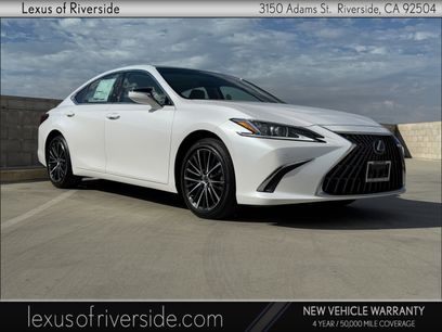New 2025 Lexus ES 350 w/ Premium Package